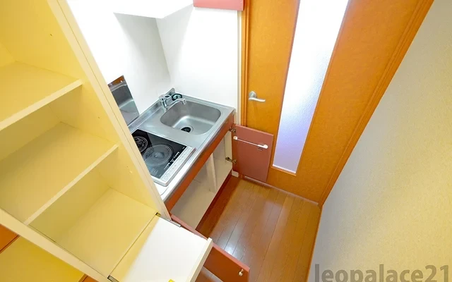 レオパレス下宮永 - Nakatsu student accommodation - 110号房间(带餐厅/独立厨房)