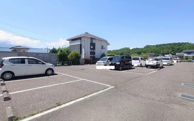 レオパレスアイリス日影 4