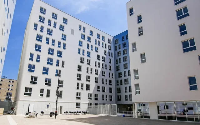 Paris Ivry 0