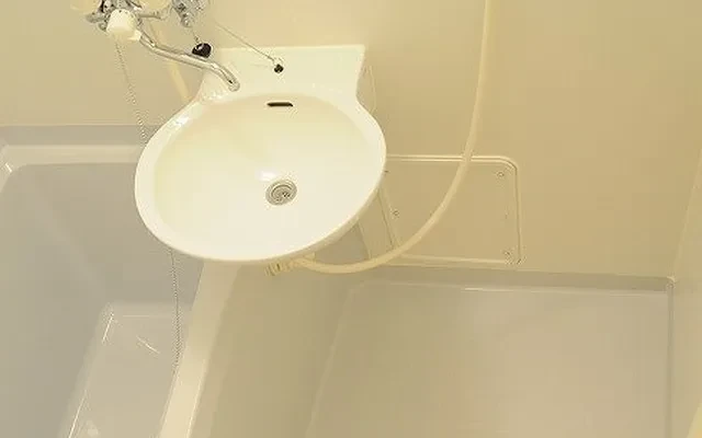 レオパレスブランカ 202号室 1