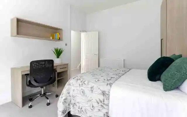 97 Boswell Street, L8 4