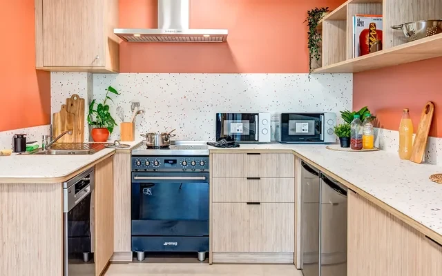 Paris West - Paris student accommodation - Communal Kitchen
