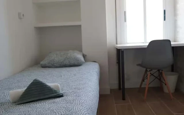 Placa Honduras Valencia 46022 Spain 2