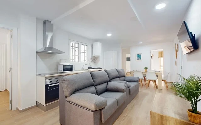 H1 - C/ Pintor Zarinena nº 4-4º-7 (6H3B) - LF, VLC 2