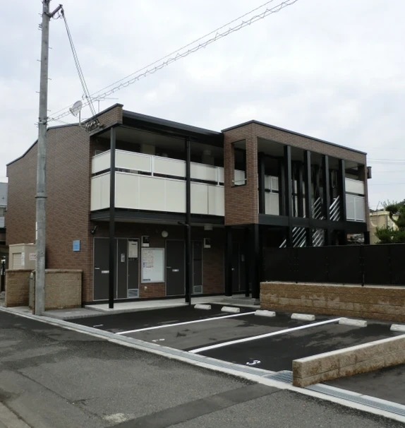 レオパレスプリムローズ