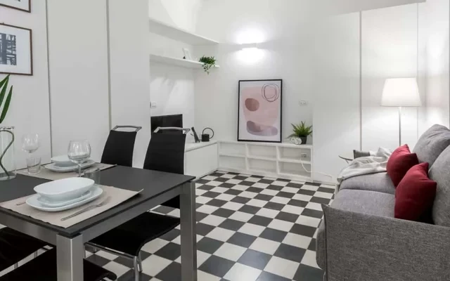 Superb Studio for 2, 10mins from Duomo 1
