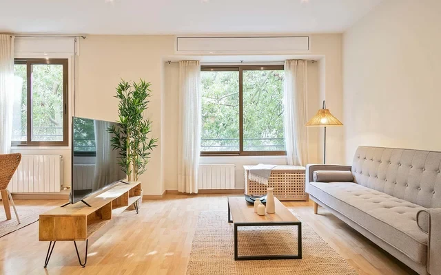 Apartment in Carrer de Pavia, Barcelona for 68 m² with 2 bedrooms 1