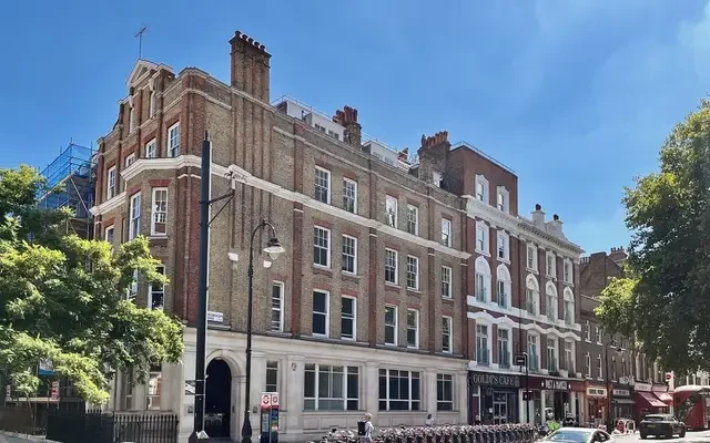 Theobalds Road 11709# 1