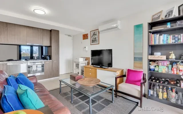301/1C Michael Street, Brunswick 2