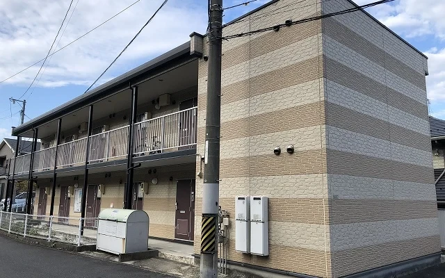 レオパレスラポール 4