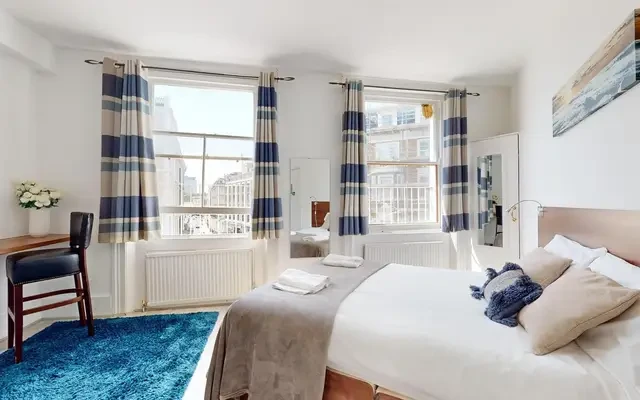 Knaresborough Place, Earls Court 4