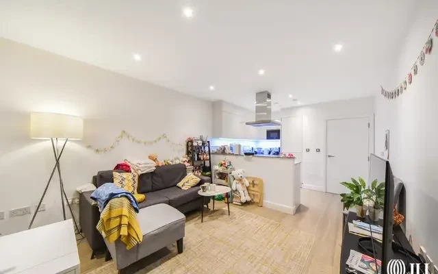 Perseus Court, London E14 4