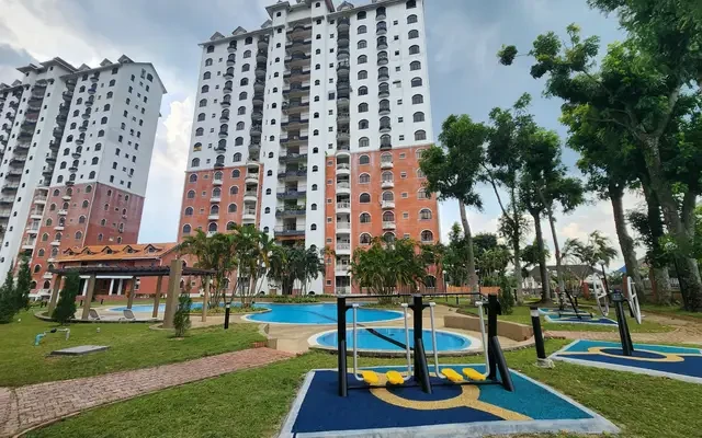 Flora Green Condominium - ที่พักนักศึกษาในแค่อยู่