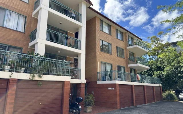 83-93 dalmeny avenue 0