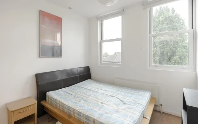 LH-Leopold Road - London student accommodation