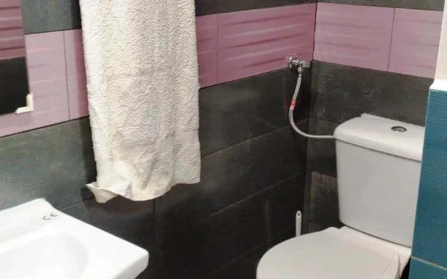 COLIVING 87 ESTUDIO NUMERO 2 3