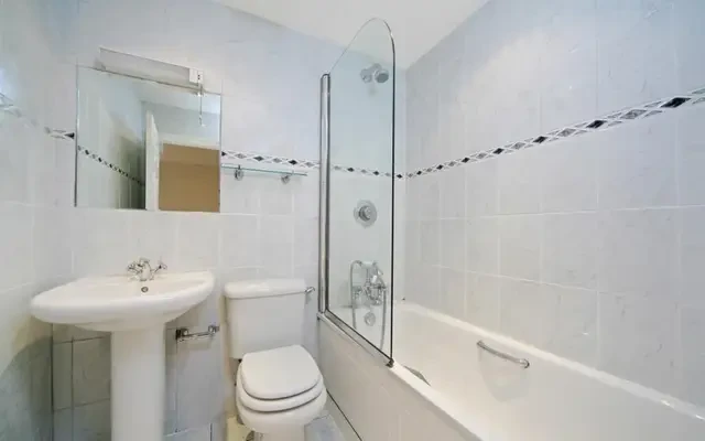 LH-Alderney Street 4