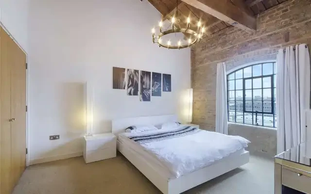 Warehouse W 3