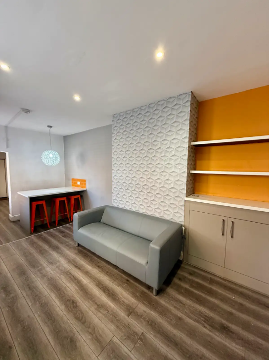 52 Auckland Avenue 2
