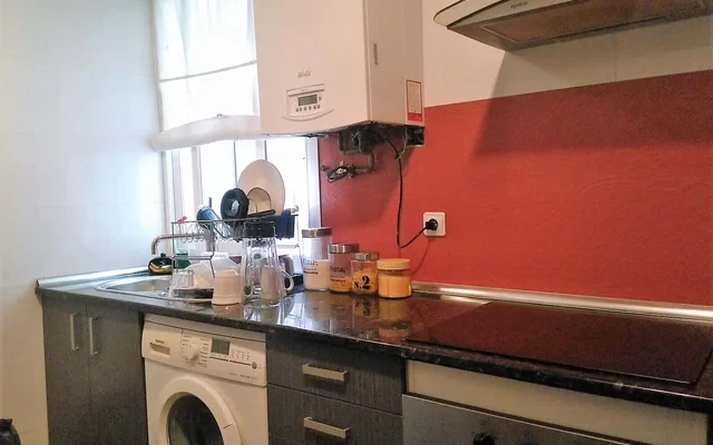 HERMOSO PISO EN CALLE MANTUANO DE 3 HABITACIONES 4