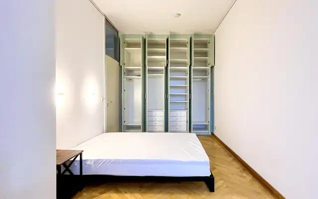 Tasteful 1-bedroom apartment near Volkspark Friedrichshain 2