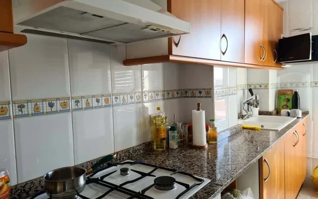 Piso de 4 habitaciones en Rascana 1