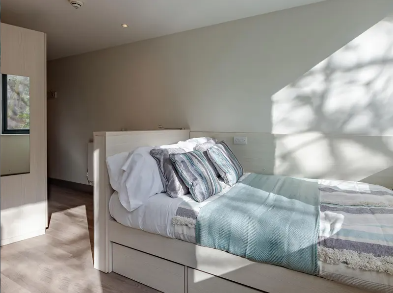 Top Floor Classic Studio