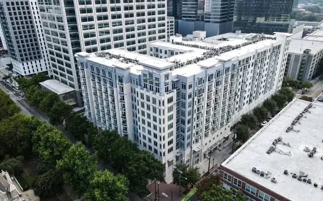 trace midtown luxury apartments 2