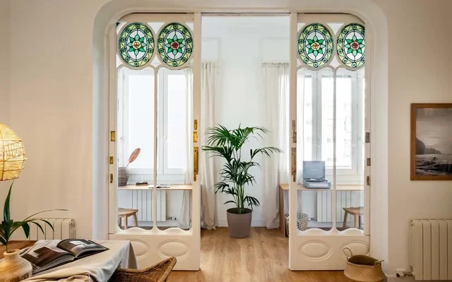 Bingin - 3 bedrooms and balcony in Eixample Dreta 1