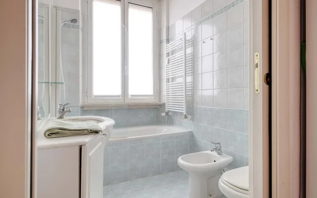 Appartamento in Via San Marco, Milano di 60 m² 2