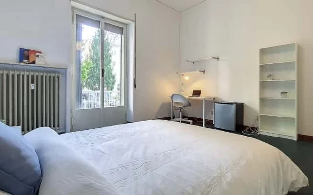 Via Renato Serra, 3 2