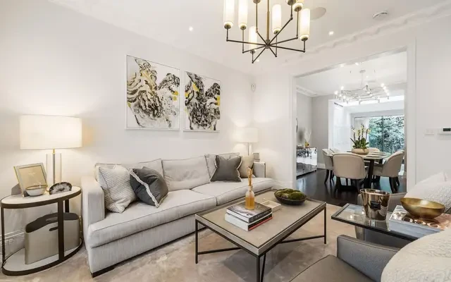 Lower Belgrave Street, Belgravia, London, SW1W 0LS 2