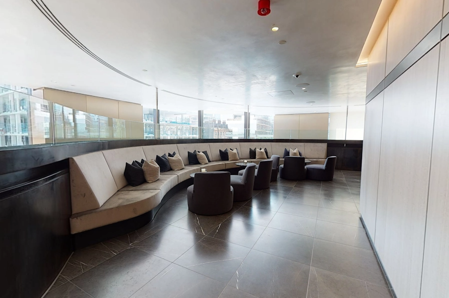 Liverpool Street Apartments 2