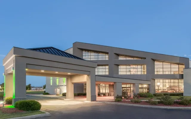 Wyndham Garden Urbana Champaign 0