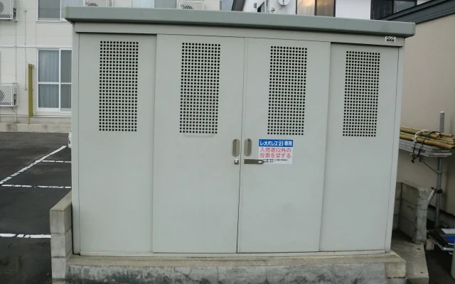 レオパレスフェニックス 1