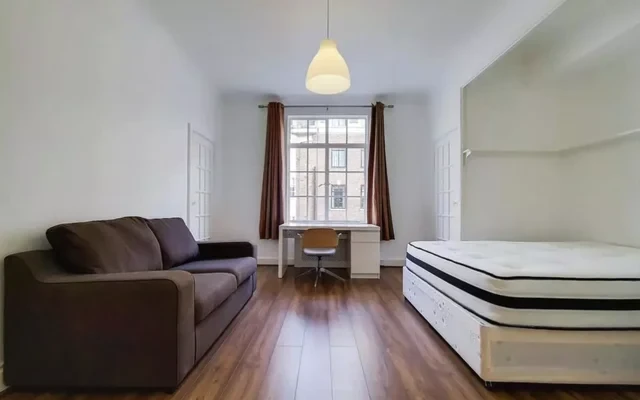 LH-Hallam Street 1