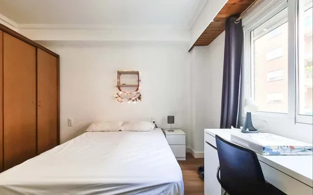 Piso de 3 habitaciones en Quatre Carreres 3