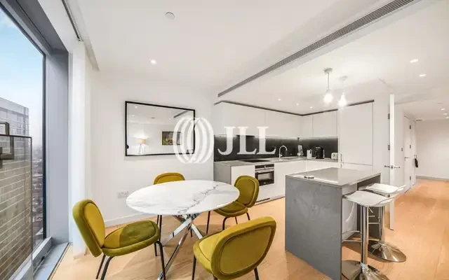 Landmark Pinnacle, London E14 2