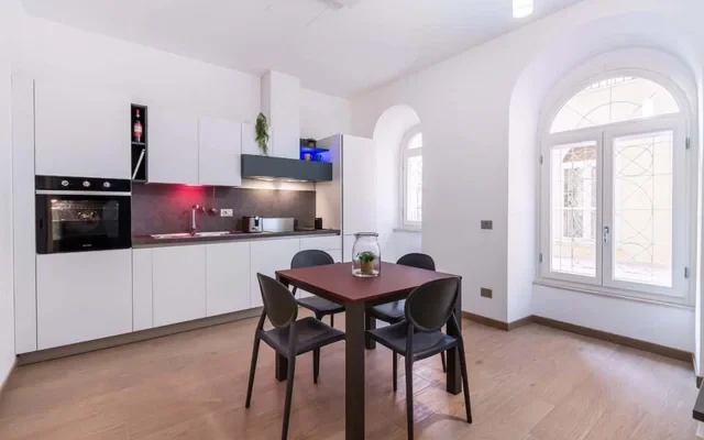 Stylish 1BR flat in the city centre 2