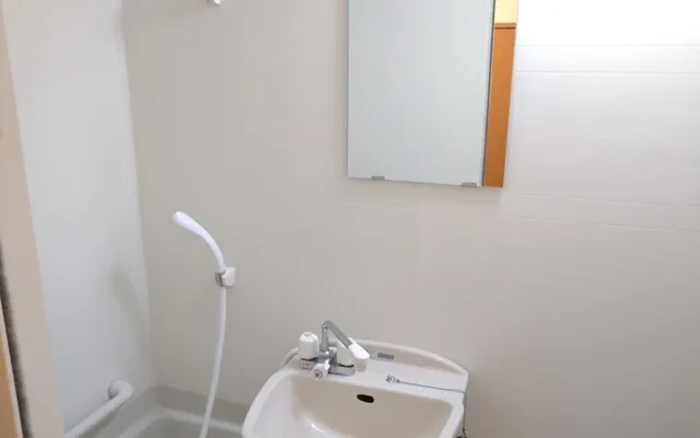 レオパレスグレシア 3
