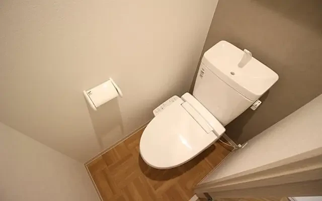 Entrance Life Takaragaike 202 4