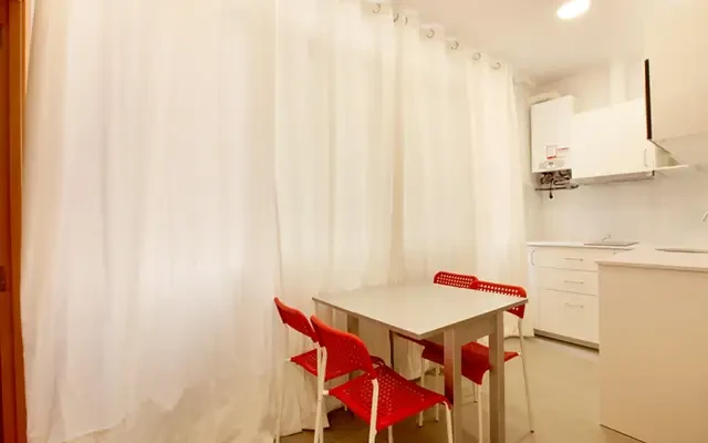 studio in L'Hospitalet de Llobregat (L'Hospitalet de Llobregat) 0