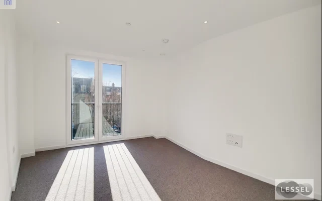 Silk district, Georgette Apartments,  Sidney Street London 3