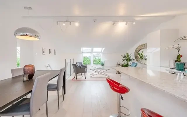 Belgrave Road, London, SW1V 1RG 2