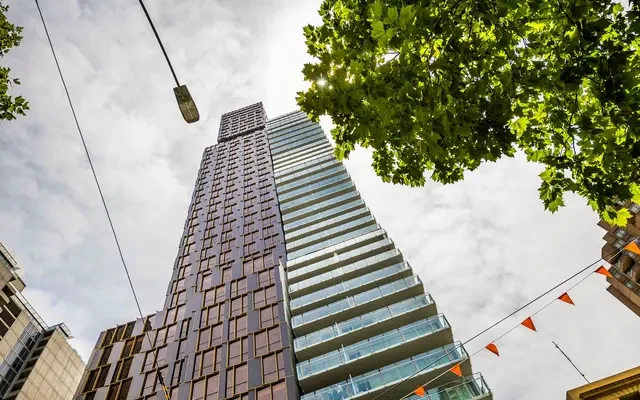 Scape La Trobe 2