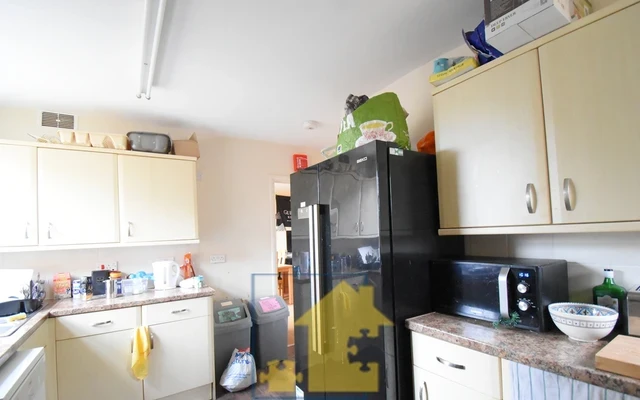 Entire Place·7B3B···147 Gibbins Road, Selly Oak 3