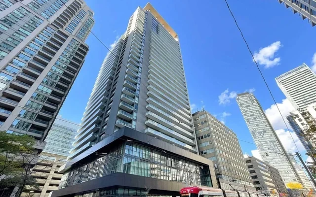 Lumiere Condominiums on Bay 0