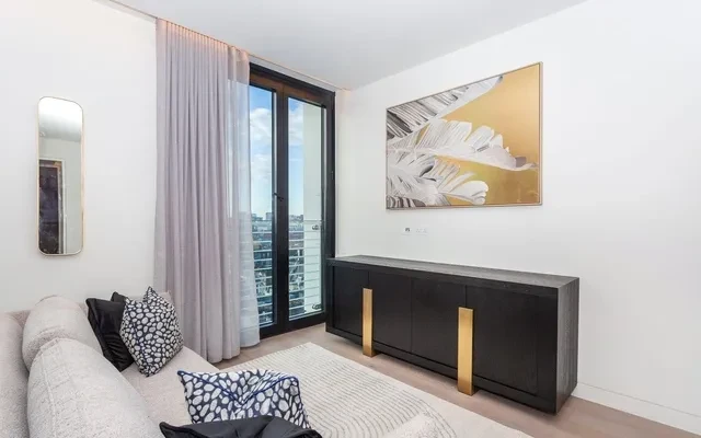 LH-Mandarin Oriental Residences - London student accommodation