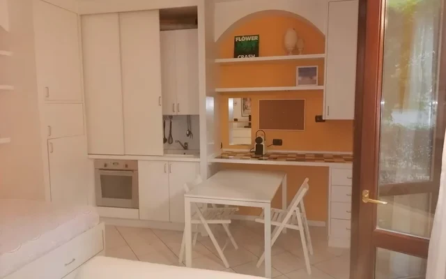 Apartment in Via Livigno, Milano for 42 m² 4
