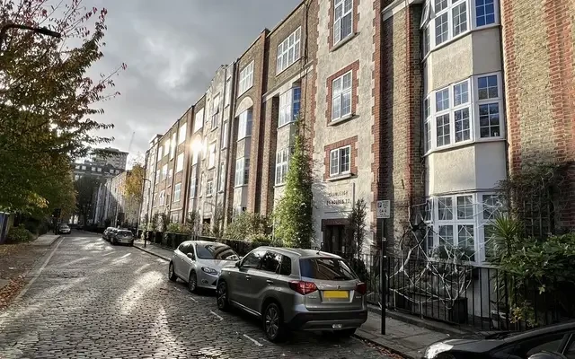 Cranleigh Street 11453# 1